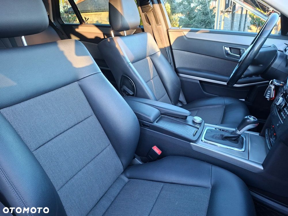 Mercedes-Benz Klasa E 250 CDI DPF BlueEFFICIENCY Automatik Avantgarde - 15