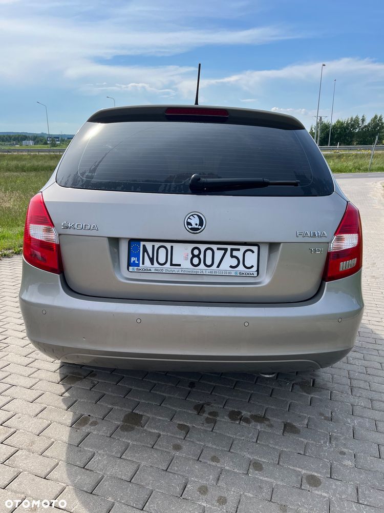 Skoda Fabia 1.6 TDI DPF Elegance Plus - 4