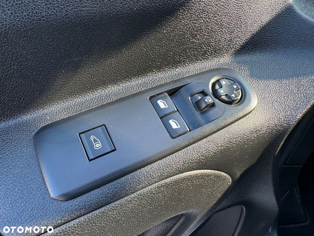 Peugeot Partner - 15