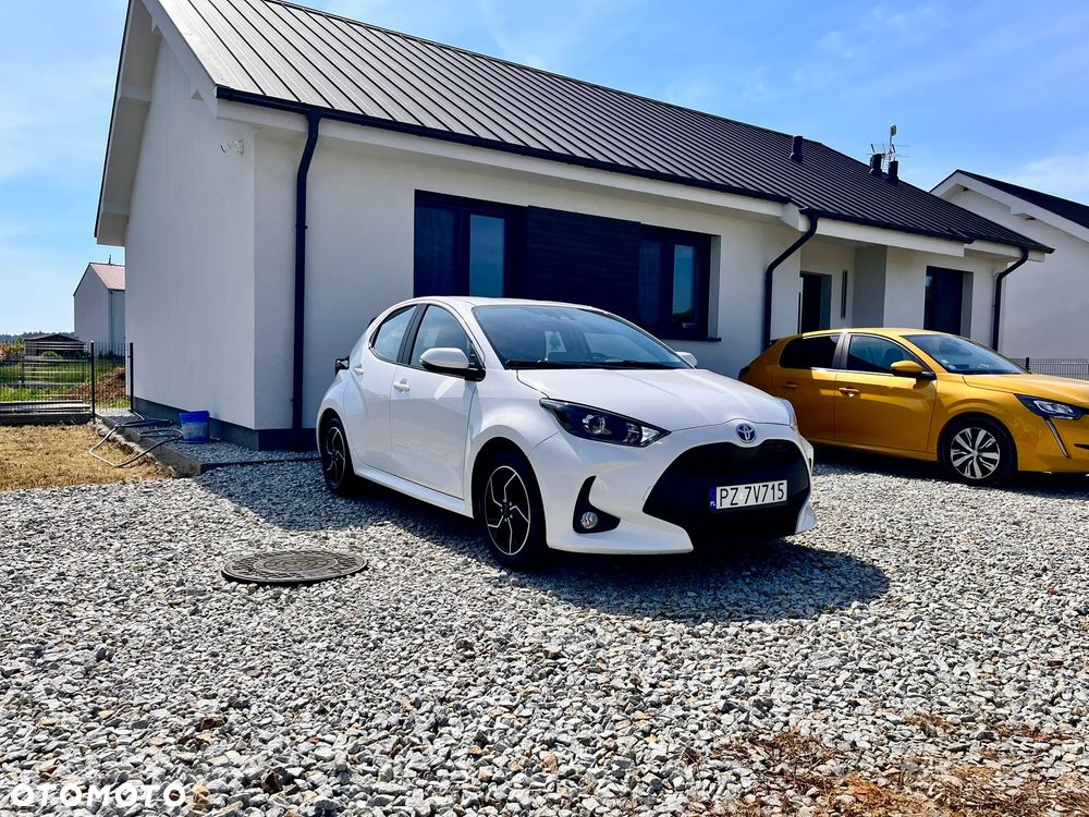 Toyota Yaris - 1