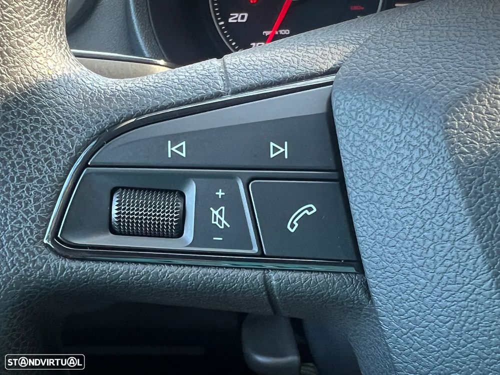 SEAT Ibiza 1.0 Reference - 12