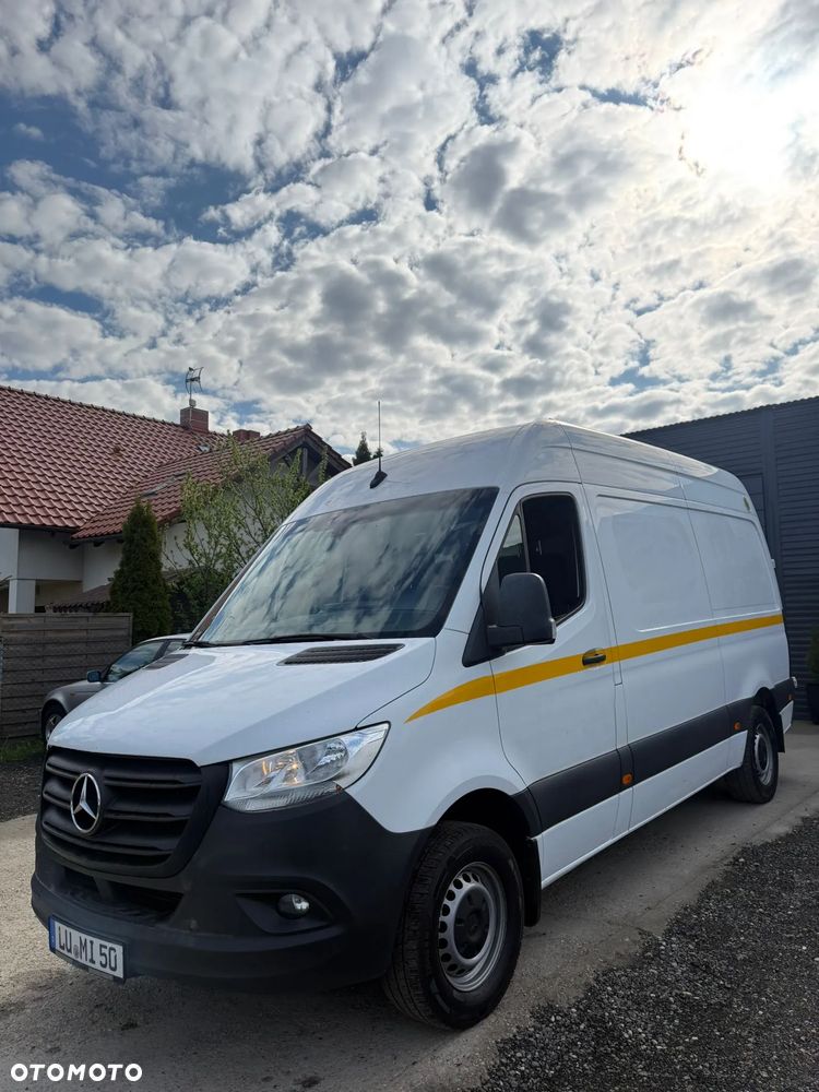 Mercedes-Benz Sprinter - 5