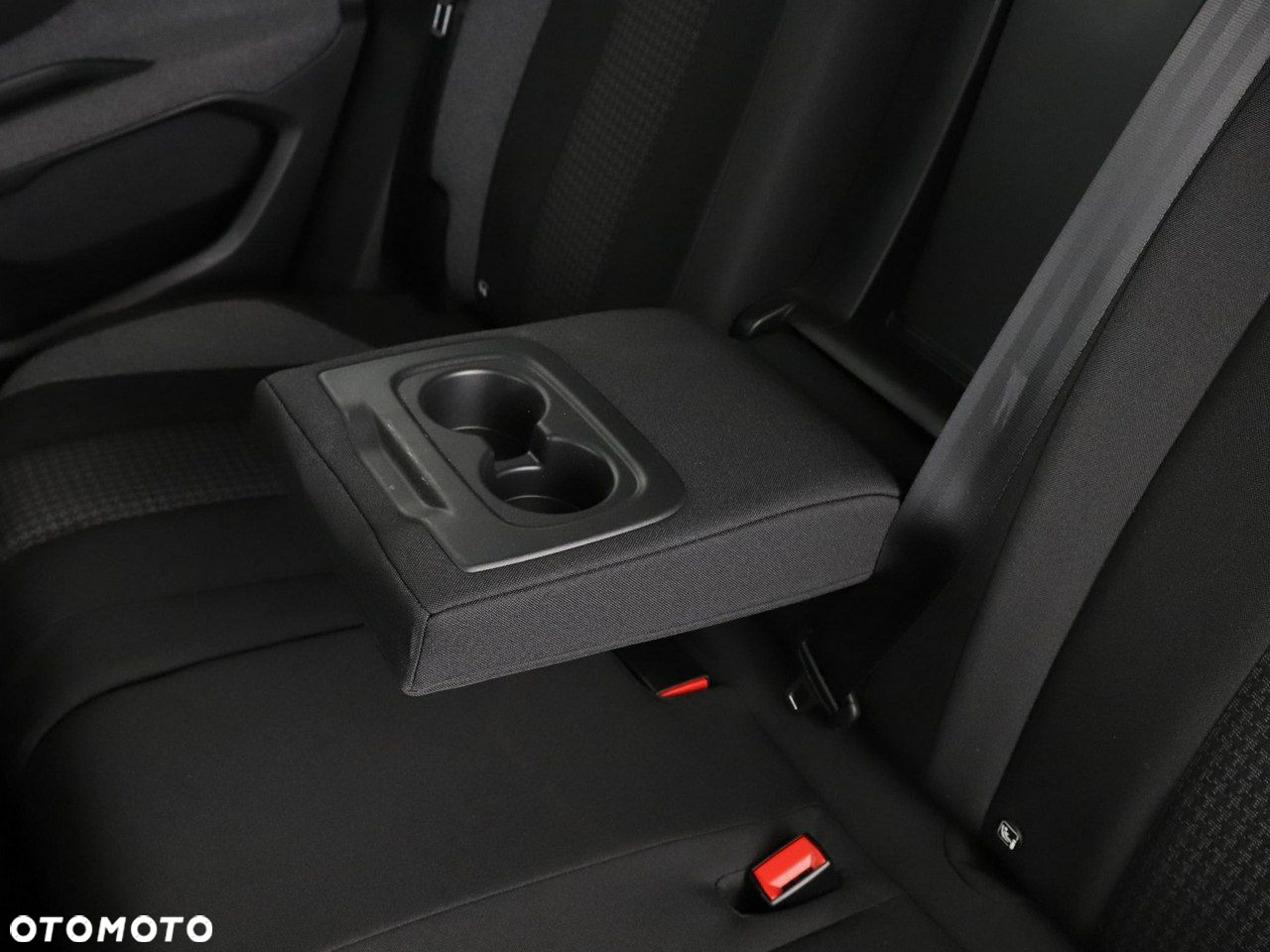 Peugeot 3008 BlueHDi 130 Stop & Start EAT8 Active Pack - 40
