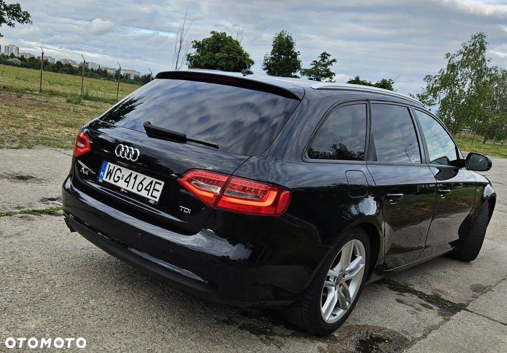 Audi A4 Avant 2.0 TDI DPF multitronic S line Sportpaket - 7