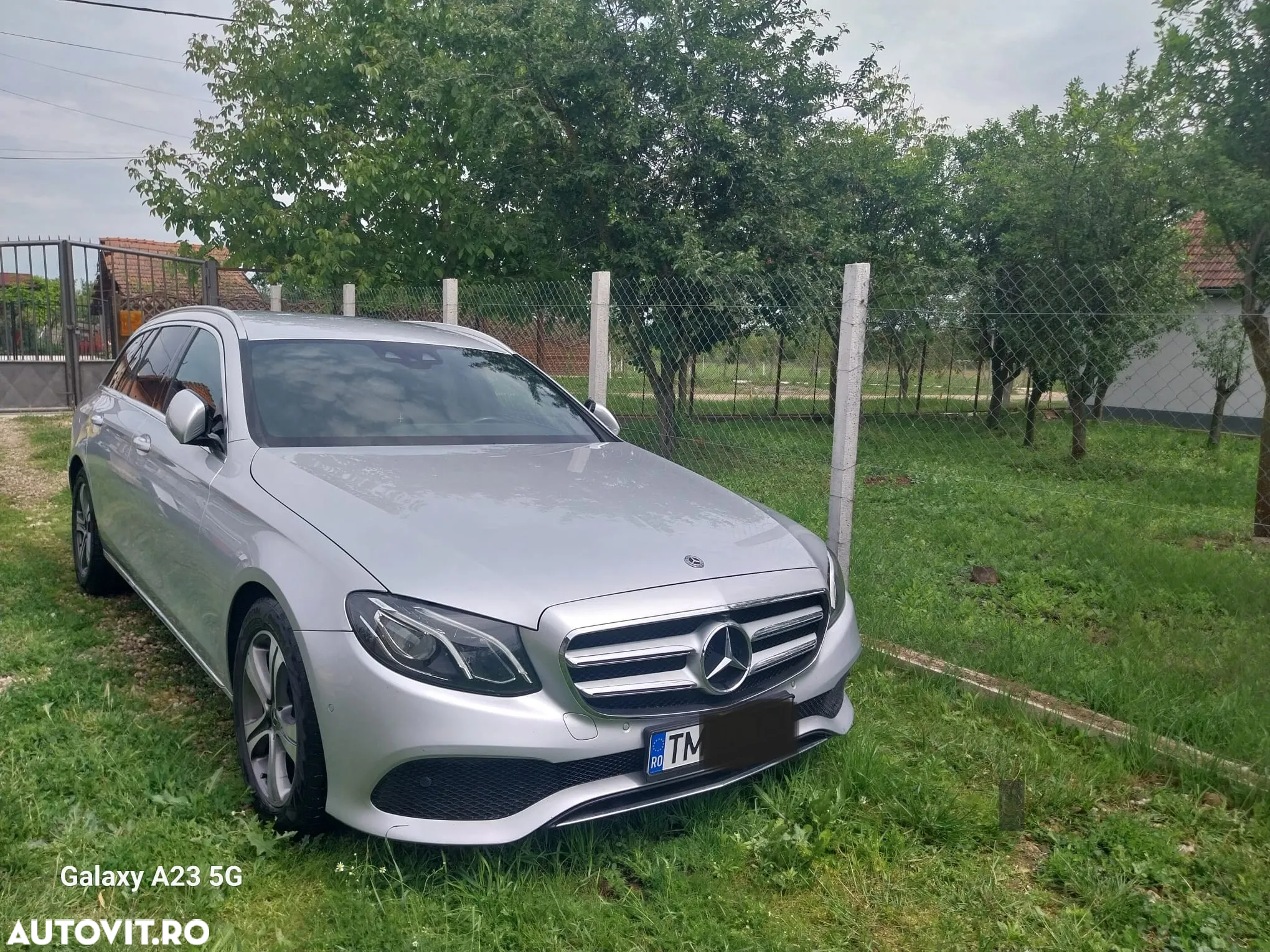 Mercedes-Benz E 200 d T 9G-TRONIC Avantgarde - 7