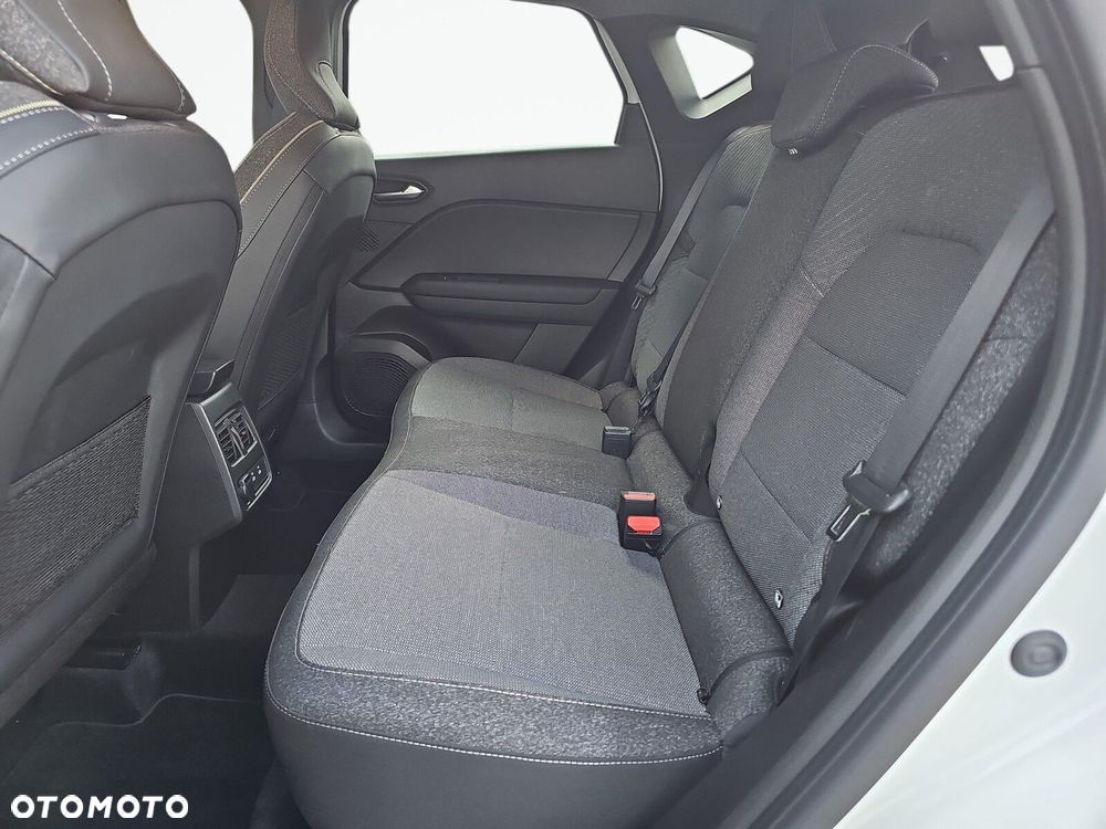Renault Captur - 24