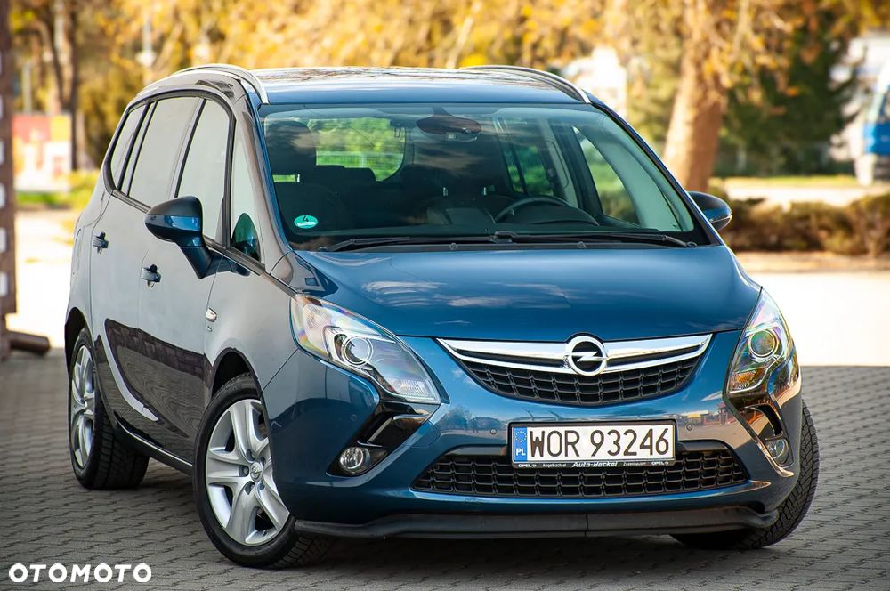 Opel Zafira 2.0 D (CDTI ecoFLEX) Start/Stop Active - 10