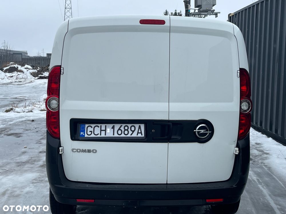 Opel Combo - 8