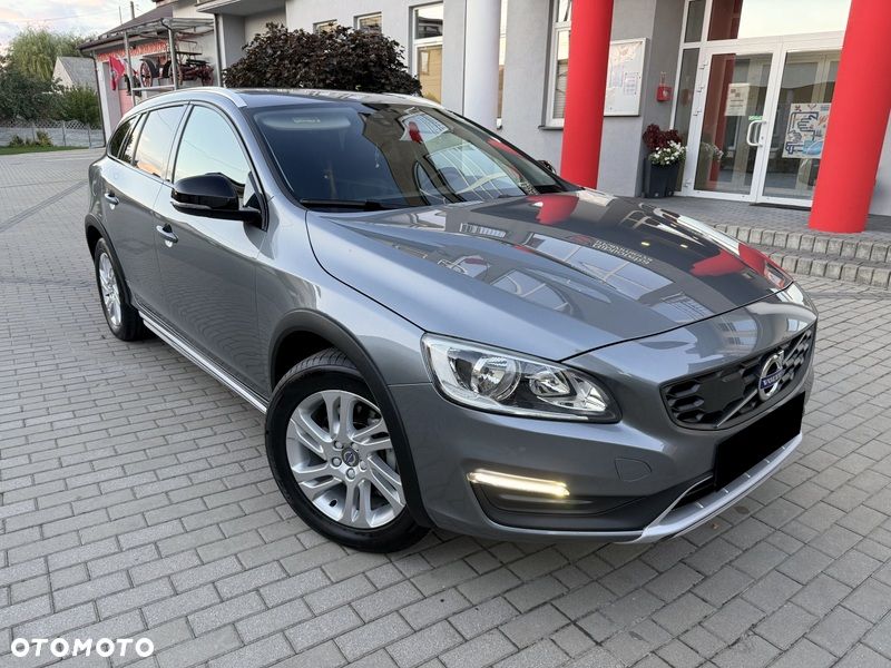 Volvo V60 Cross Country D3 Momentum - 6