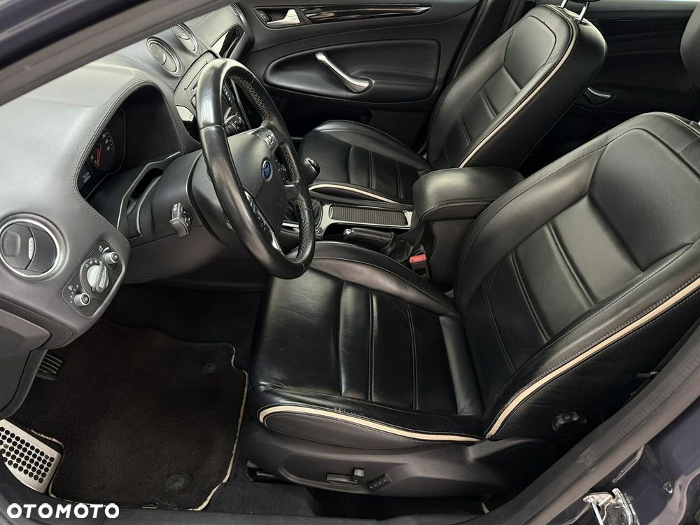 Ford Mondeo 2.0 TDCi Titanium X - 18
