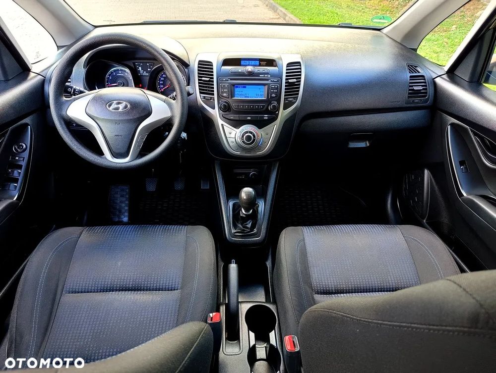 Hyundai ix20 1.4 BlueDrive Comfort - 28