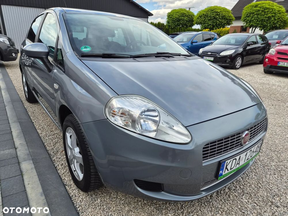 Fiat Grande Punto - 12