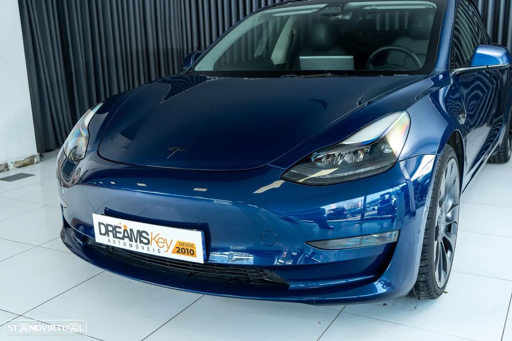 Tesla Model 3 Performance Dual Motor AWD - 11