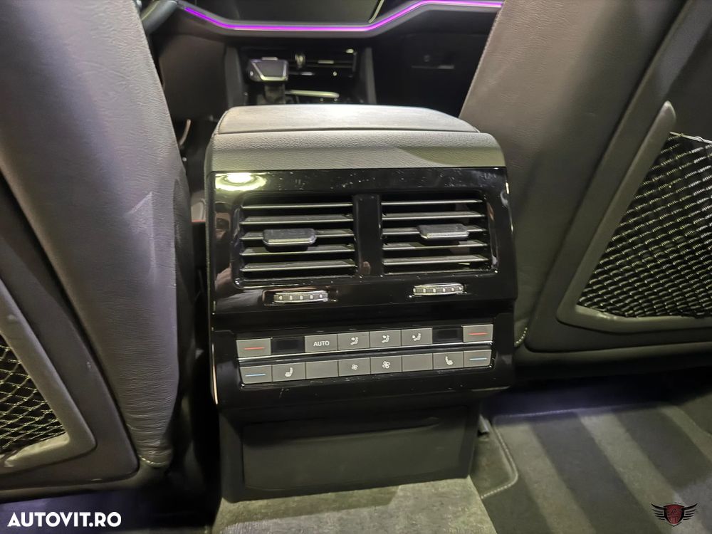 Volkswagen Touareg 3.0 V6 TDI 4Motion DPF Automatik R-Line - 21