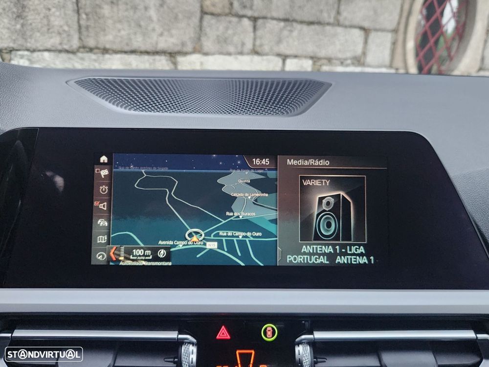 BMW 318 d Touring - 12