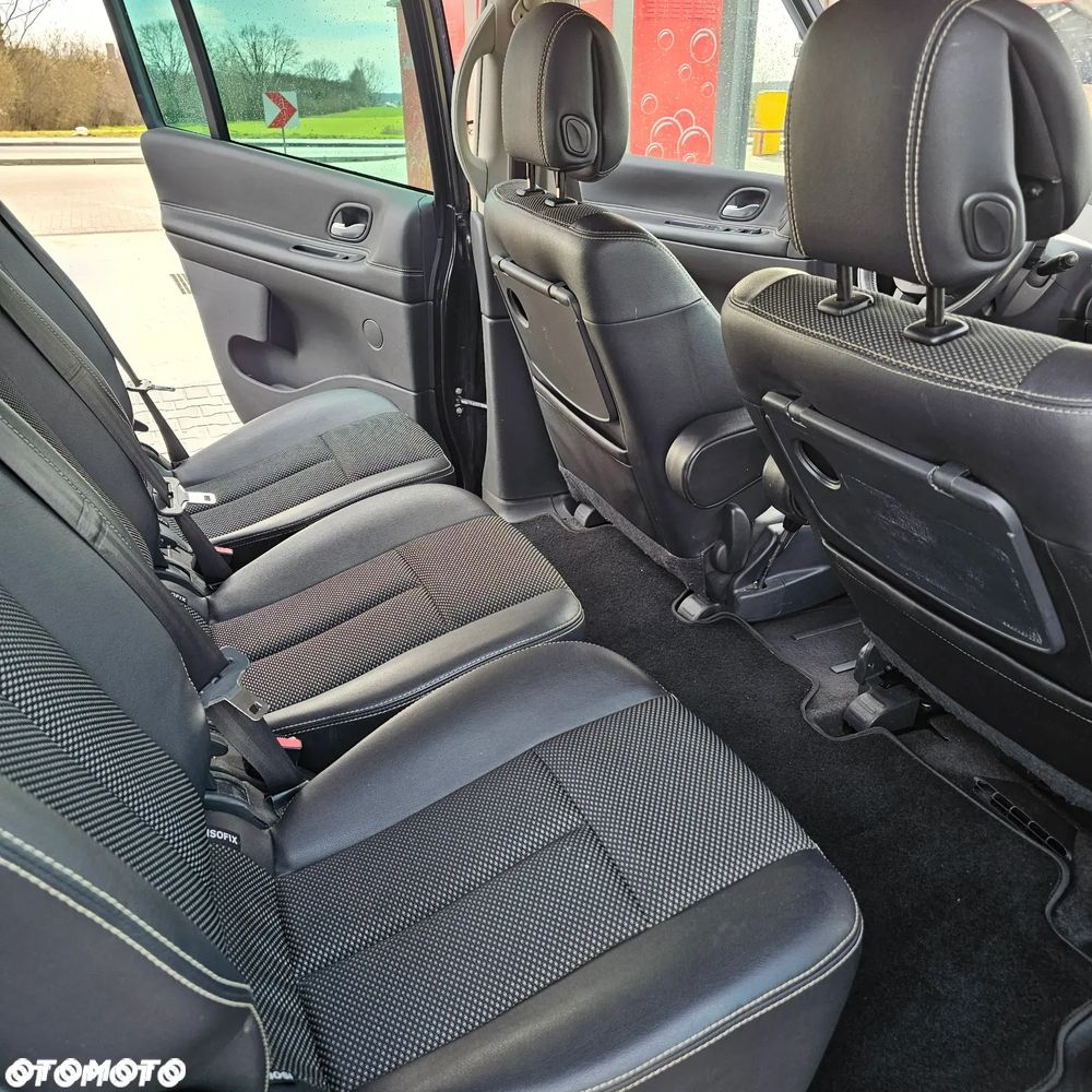 Renault Grand Espace 2.0 dCi FAP Navitech - 14