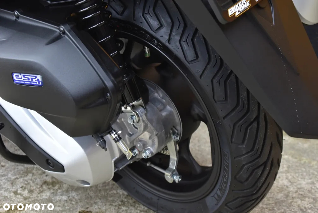 Honda PCX - 16
