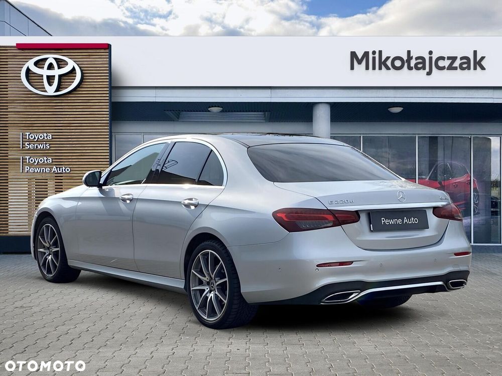 Mercedes-Benz Klasa E - 3