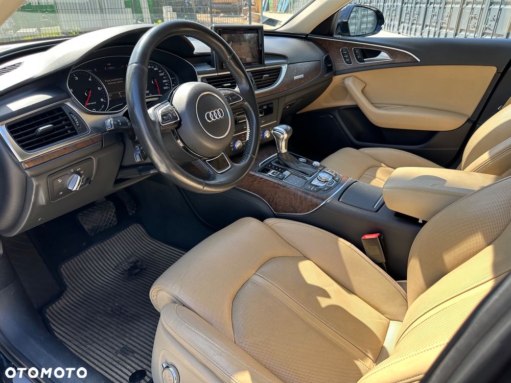 Audi A6 Allroad - 12