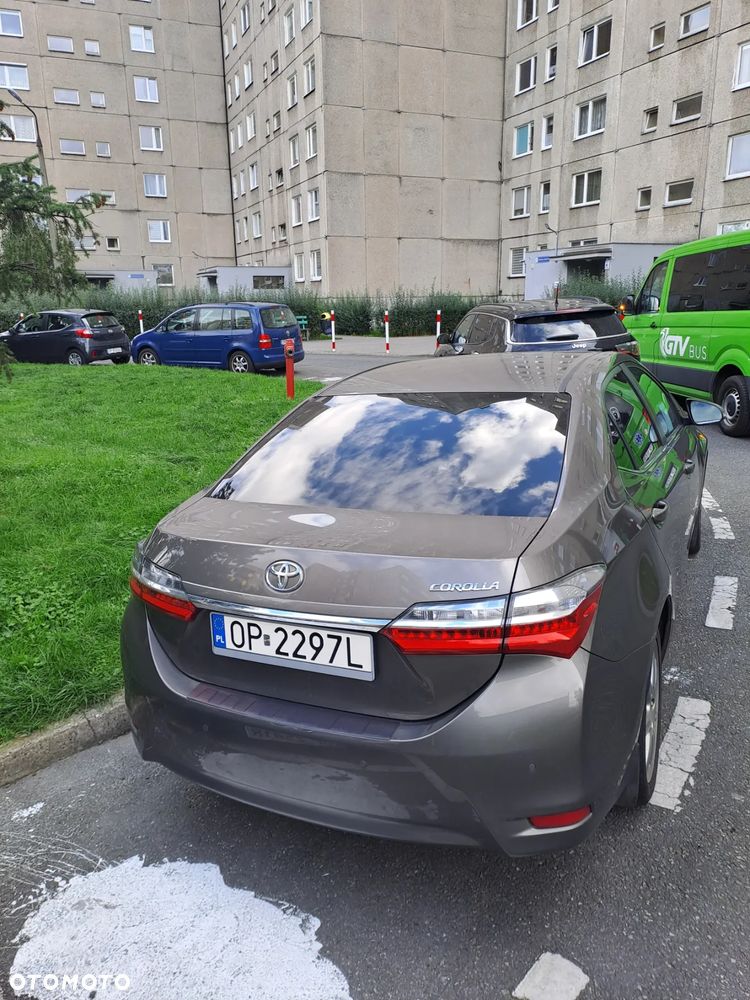 Toyota Corolla 1.6 Comfort - 3