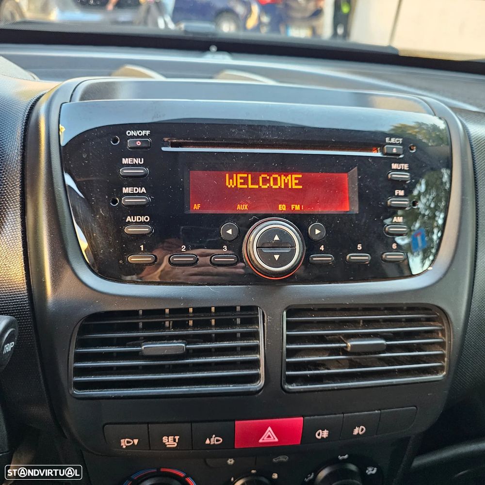 Opel Combo - 21
