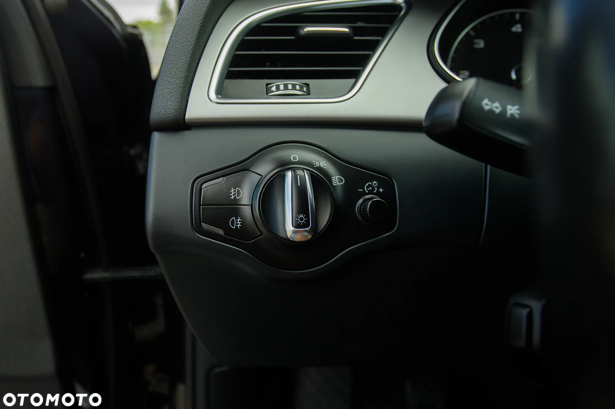 Audi A4 ver-3-0-tdi-dpf-quattro-attraction - 30
