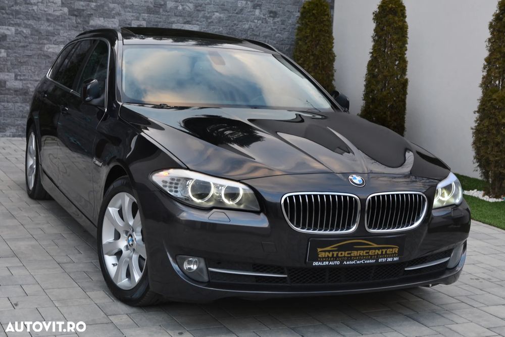 BMW Seria 5 520d Sport-Aut. - 2