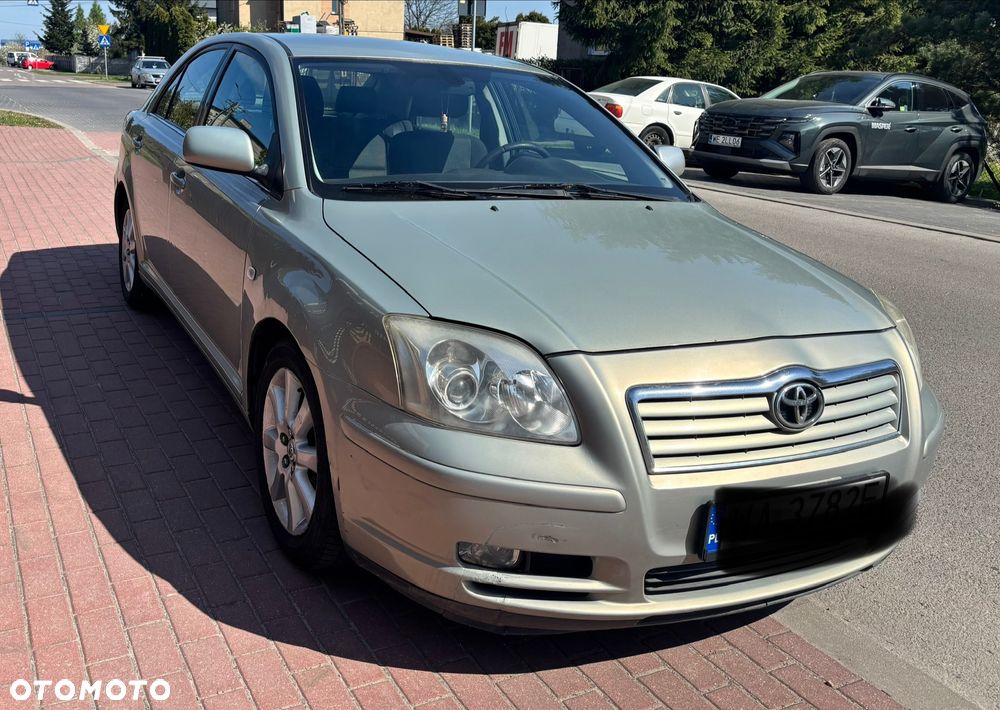 Toyota Avensis - 6