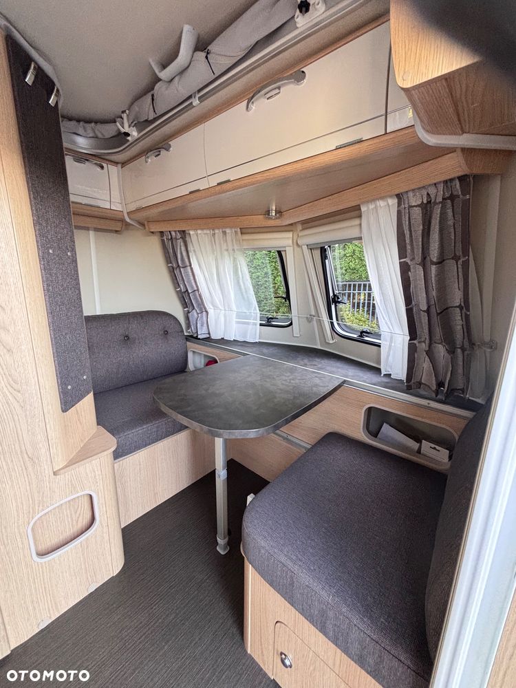 Hymer-Eriba Touring 430 - 10