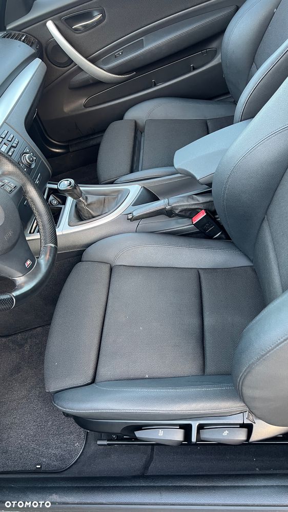 BMW Seria 1 118d - 12