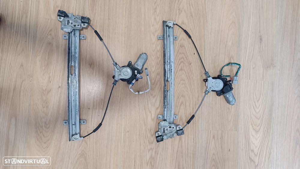 Elevador frente Honda Civic 5 portas H/B 2003 - 2