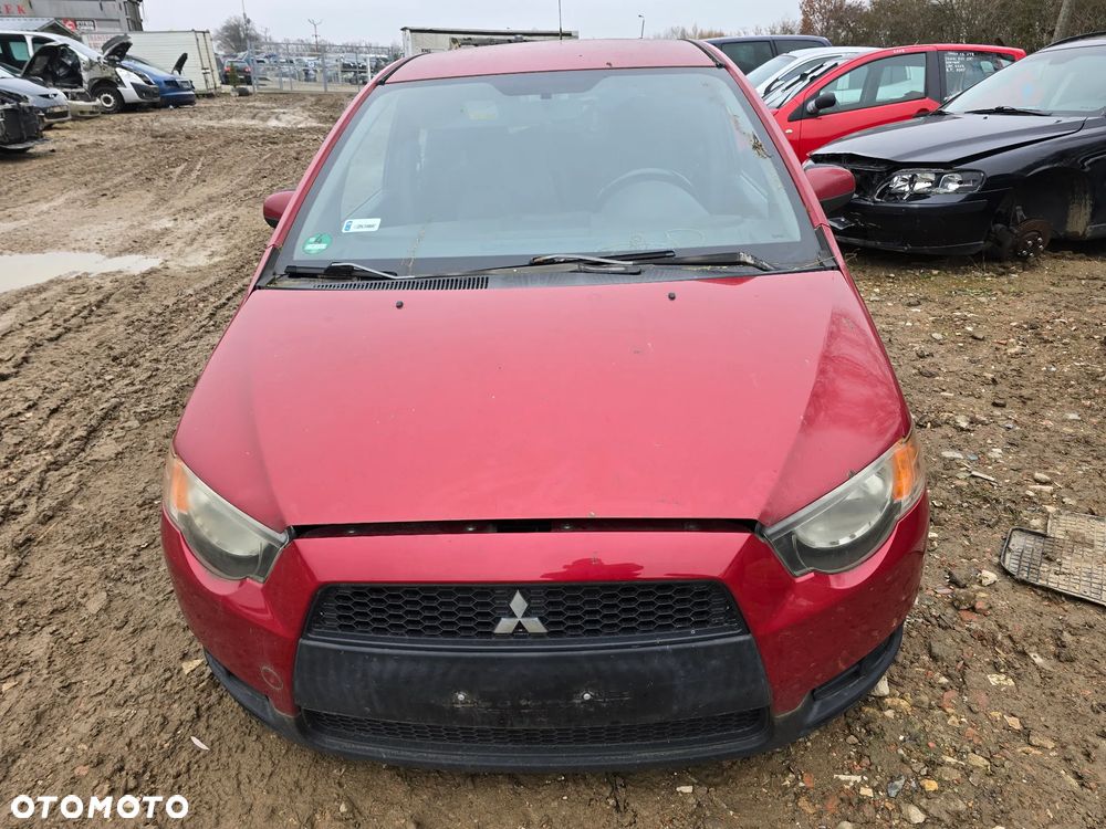 098 / MITSUBISHI COLT Z34A / NA CZĘŚCI