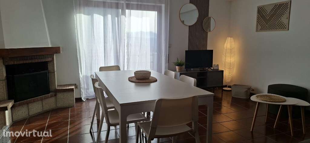 Quarto p/ Estudantes - Ferreiros - Grande imagem: 5/11