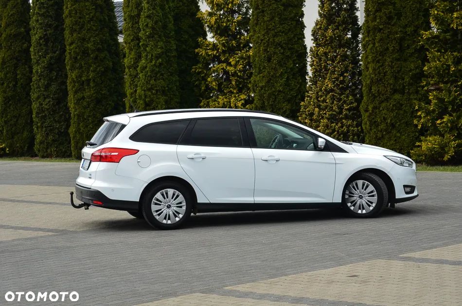 Ford Focus 1.0 EcoBoost Active X - 19