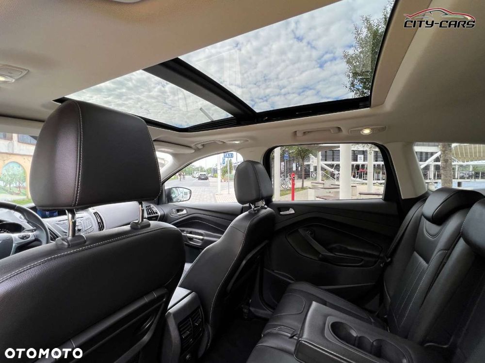 Ford Kuga - 17