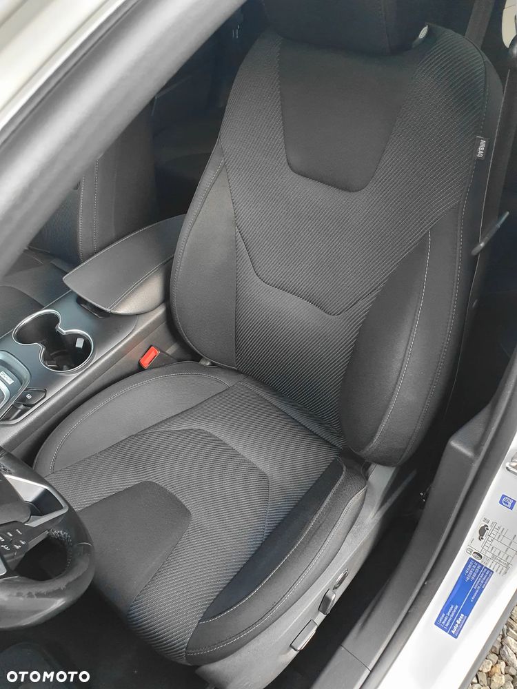 Ford Mondeo 2.0 TDCi Titanium - 14