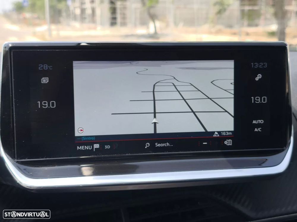 Peugeot 2008 PureTech 130 EAT8 Allure - 13