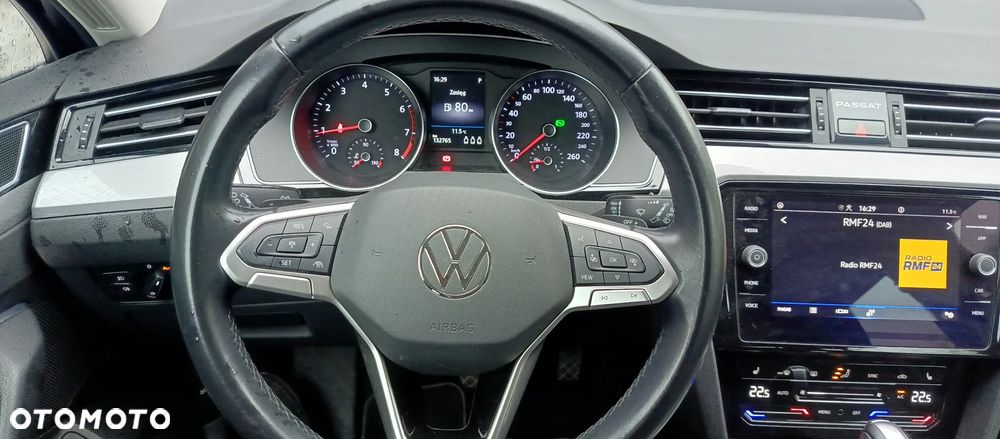Volkswagen Passat 1.5 TSI ACT mHEV Trend DSG - 5