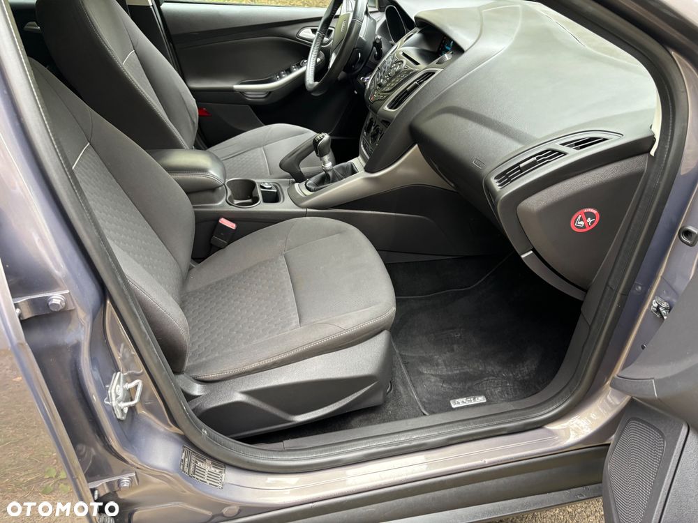 Ford Focus 1.6 TDCi DPF Start-Stopp-System Titanium - 14