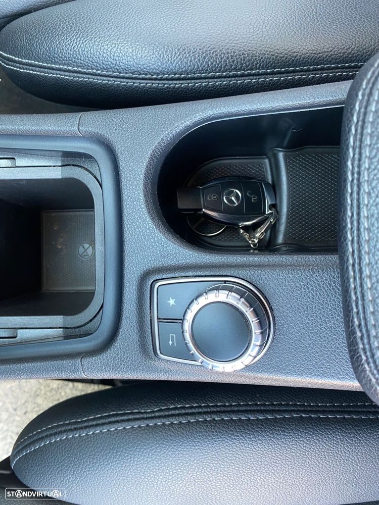 Mercedes-Benz CLA 180 - 21