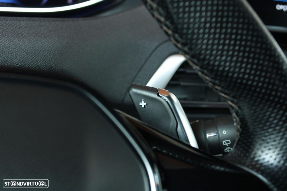 Peugeot 5008 1.5 BlueHDi GT EAT8 - 29