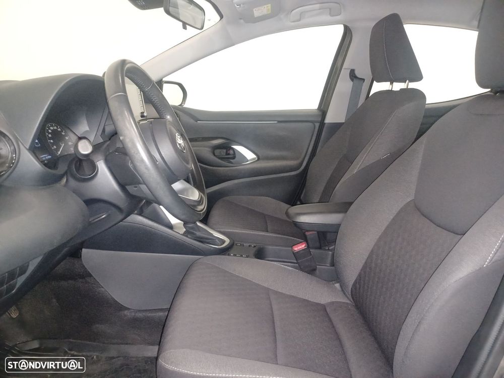 Toyota Yaris - 18
