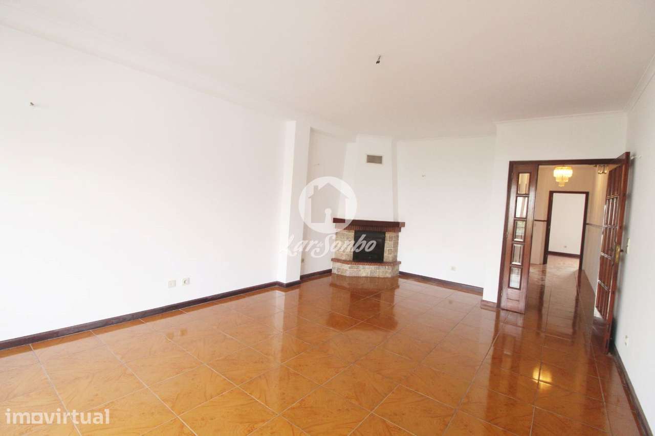 Apartamento T2 em Venda Nova  Rio Tinto com garagem box de 35m2 - Grande imagem: 2/23
