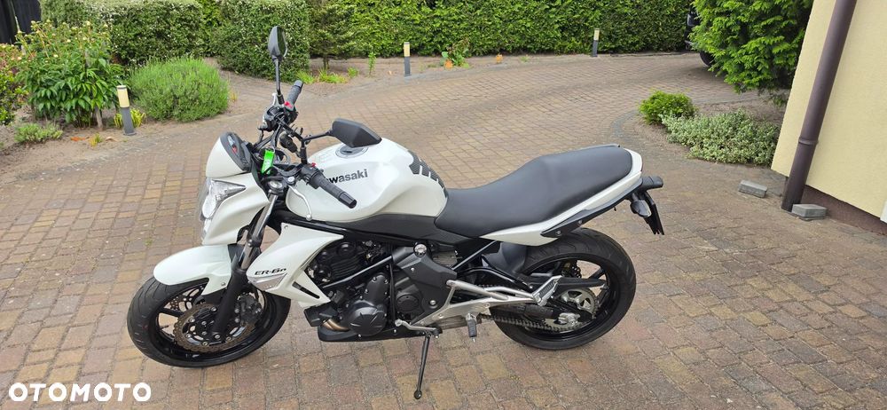 Kawasaki ER - 4