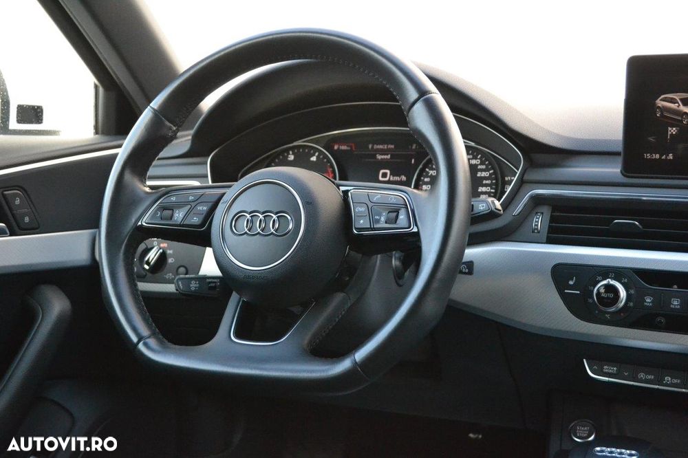 Audi A4 2.0 TDI ultra S tronic sport - 32