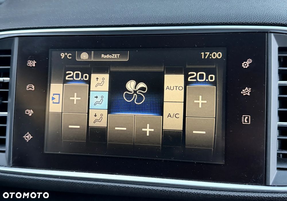 Peugeot 308 1.2 PureTech GPF Allure S&S - 29