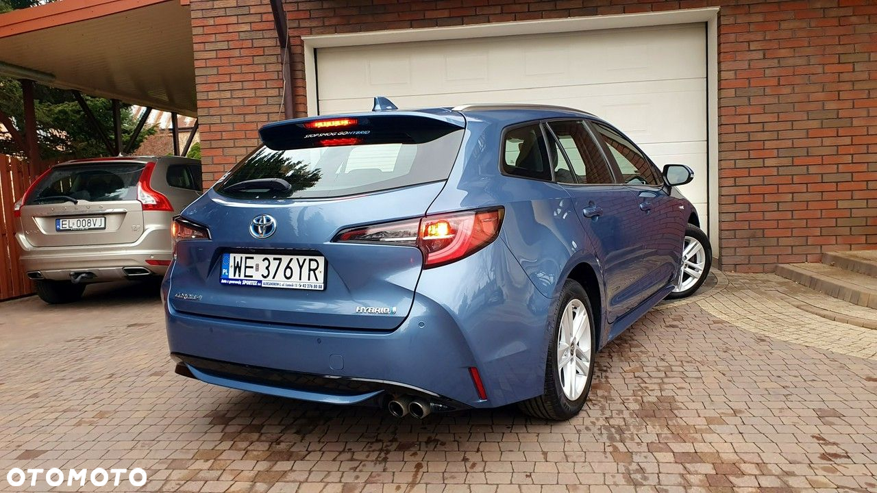Toyota Corolla - 13