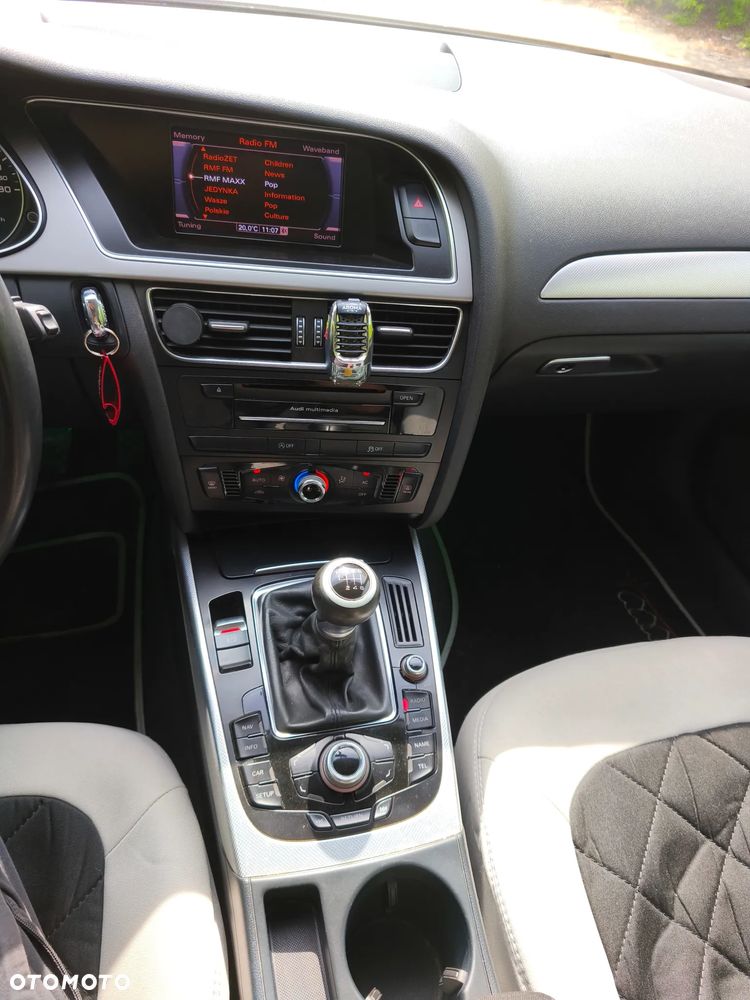 Audi A4 Limousine 2.0 TDI - 11