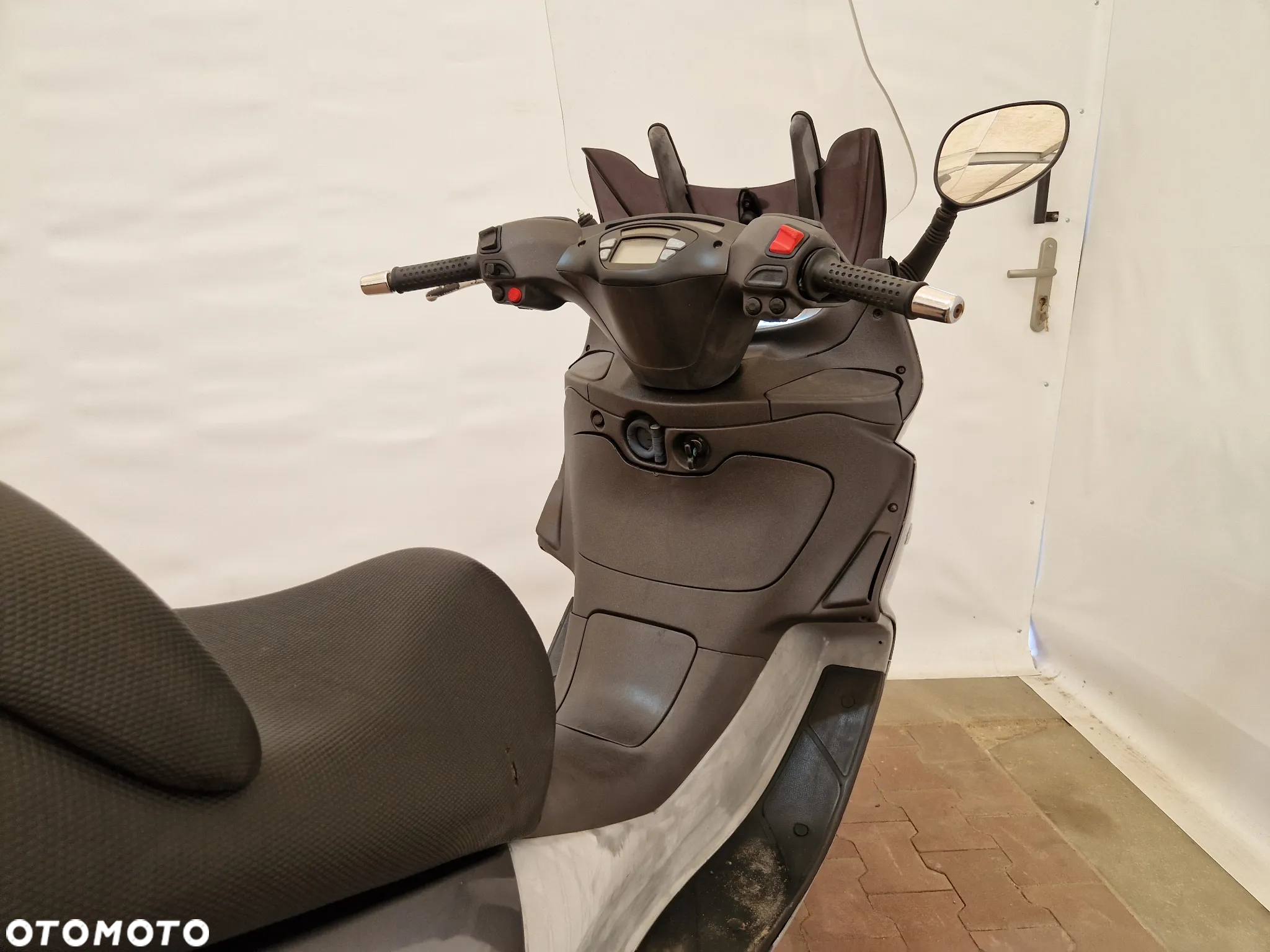 Piaggio X9 - 25