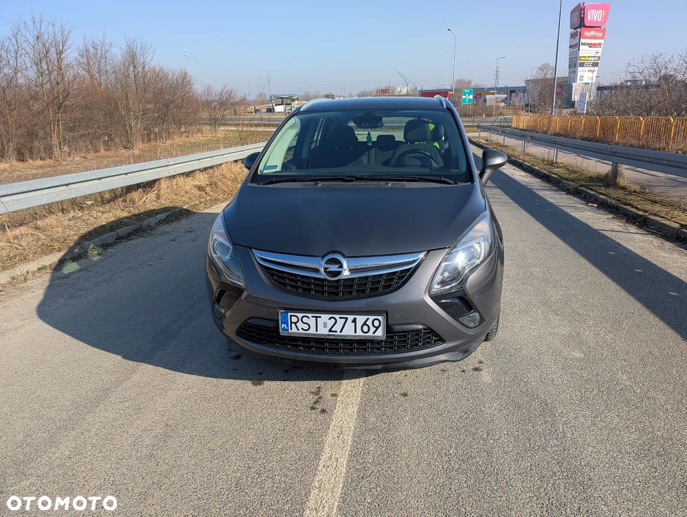 Opel Zafira - 2